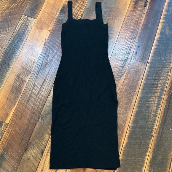 Babaton Sculpt Knit Midi Dress Black Size S - Picture 2 of 8